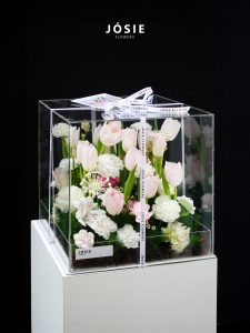 Elegant Tulip Garden Box